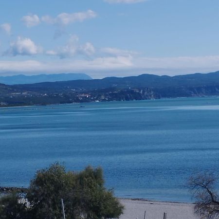 Appartamento Luxury Vista Mare Per 6 Persone A มารินา จูเลีย ภายนอก รูปภาพ