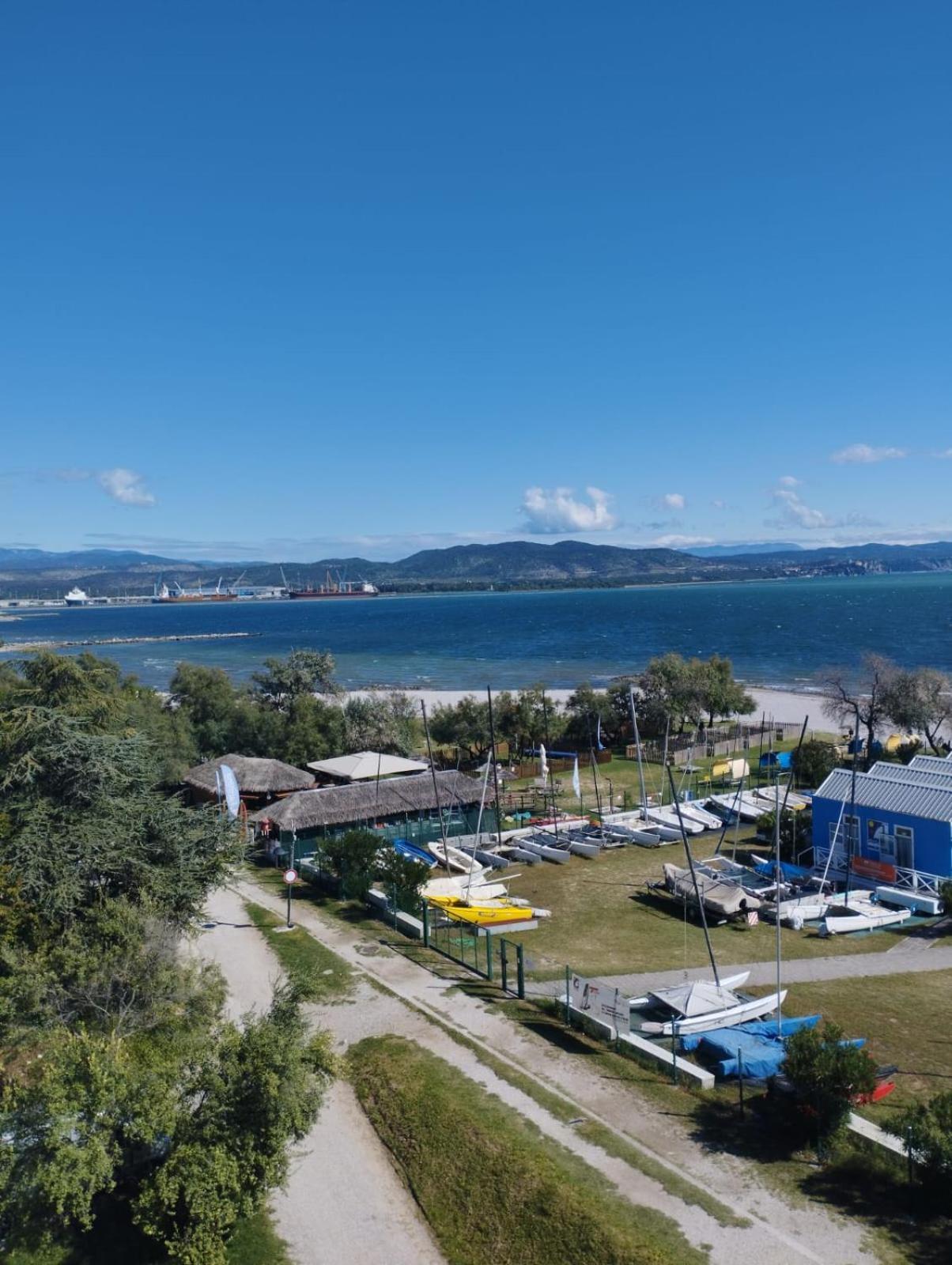 Appartamento Luxury Vista Mare Per 6 Persone A มารินา จูเลีย ภายนอก รูปภาพ
