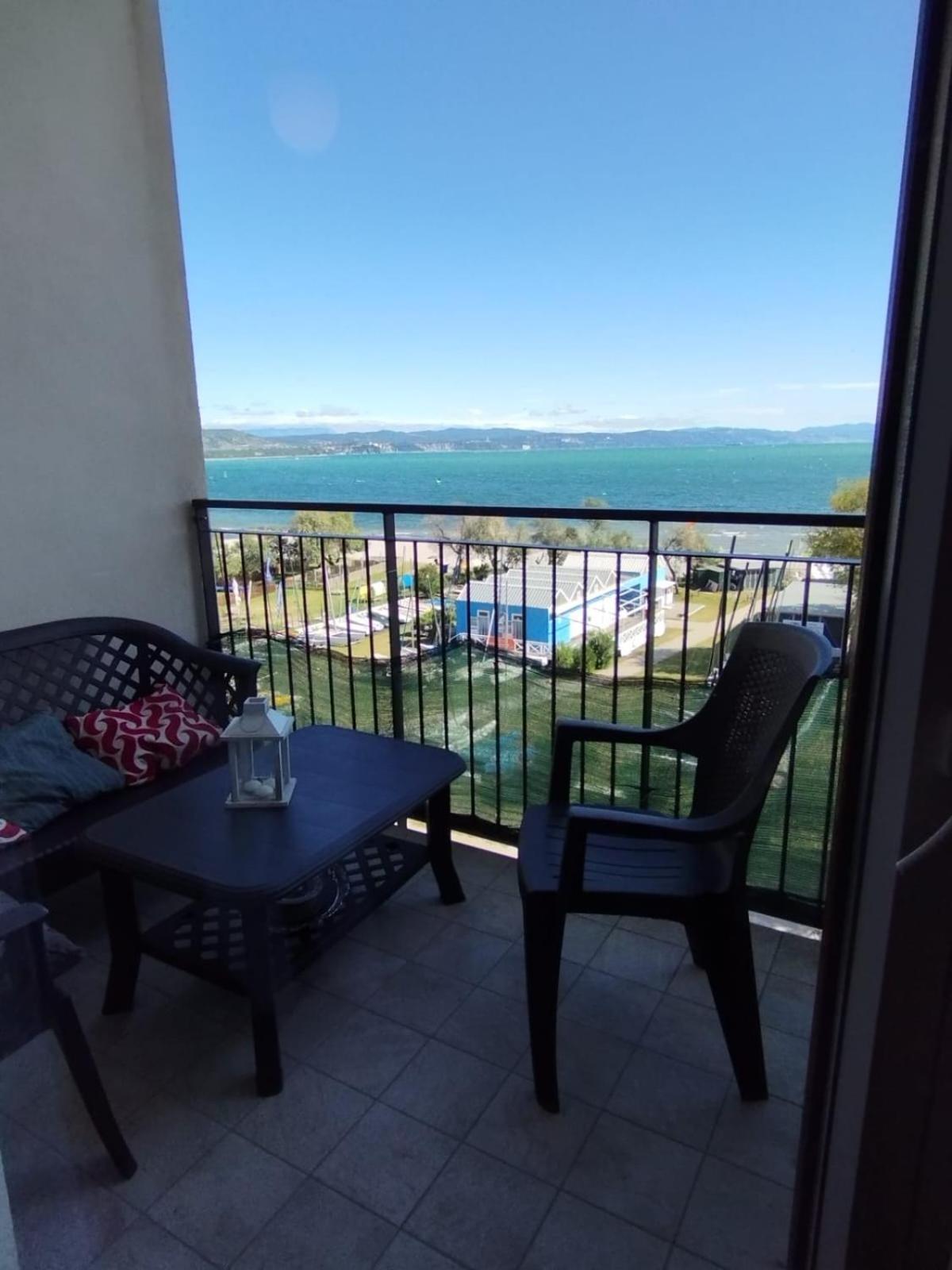 Appartamento Luxury Vista Mare Per 6 Persone A มารินา จูเลีย ภายนอก รูปภาพ
